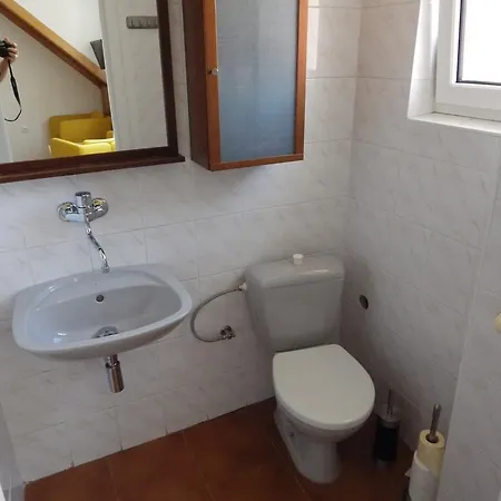 Panorama בית הארחה 3*